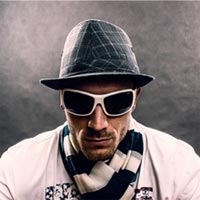 强劲高效持久的短信轰在线轰炸免费